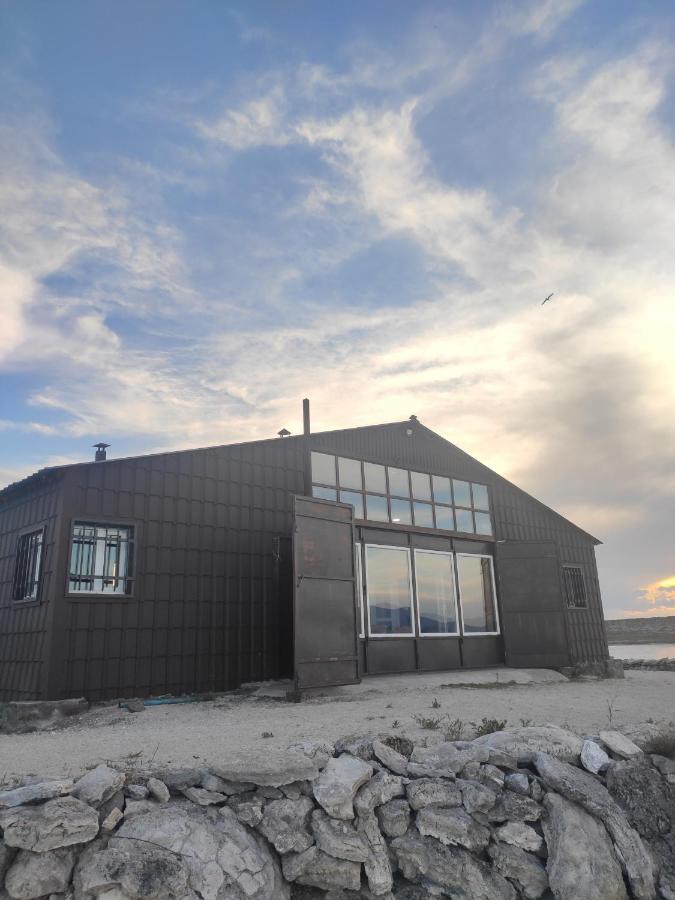 Sevan - Tsovazard Beach House Eksteriør bilde