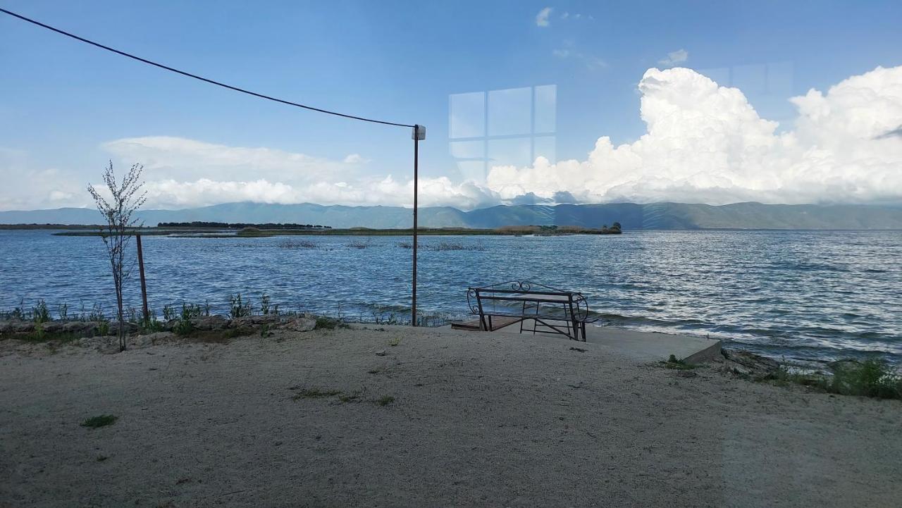 Sevan - Tsovazard Beach House Eksteriør bilde